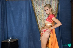 Czech VR 249 - Squirting Concubine