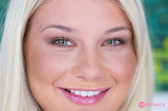 VR Intimacy 004 - Truly Intimate